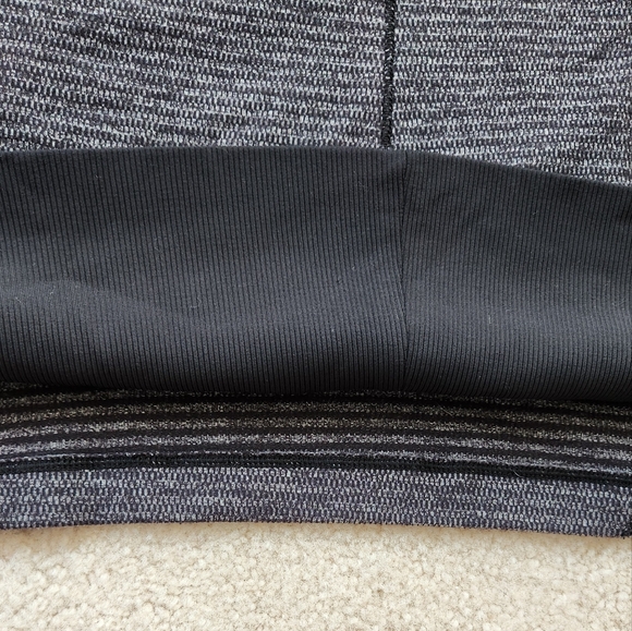 Lululemon Runderful 1/2 Zip Long Sleeve Pullover  Mini Check fitted Ribbed 8 - Picture 12 of 14